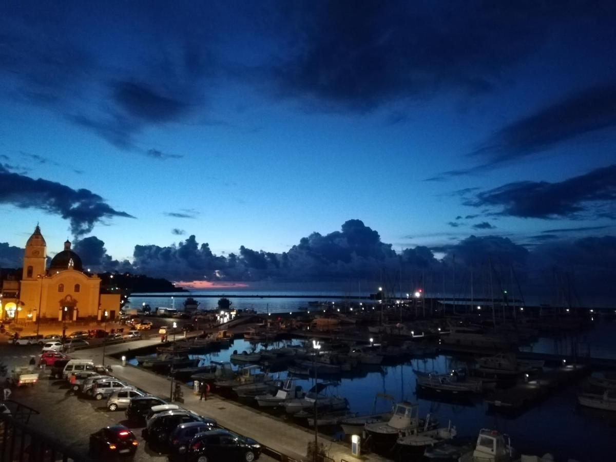 Appartamento Stella Marina Procida Esterno foto