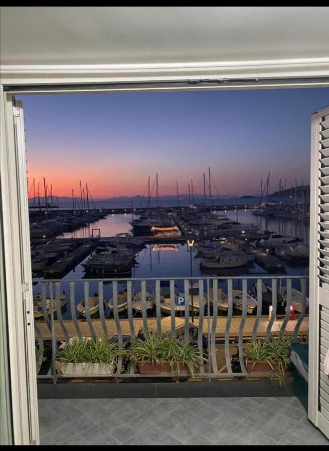 Appartamento Stella Marina Procida Esterno foto
